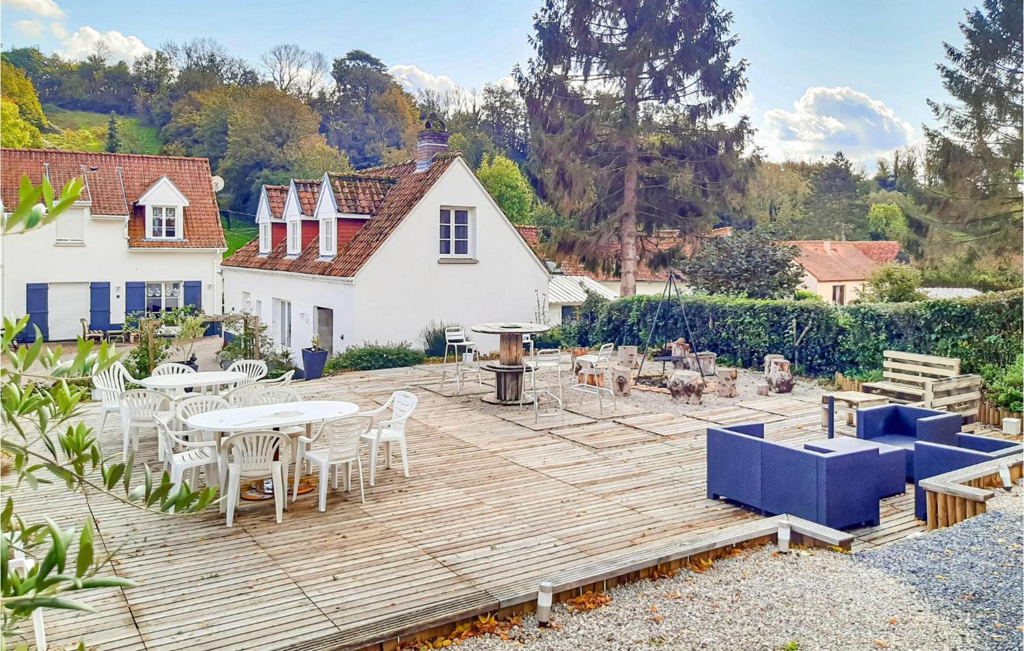 Gorgeous Apartment In Alette With Kitchenette מראה חיצוני תמונה