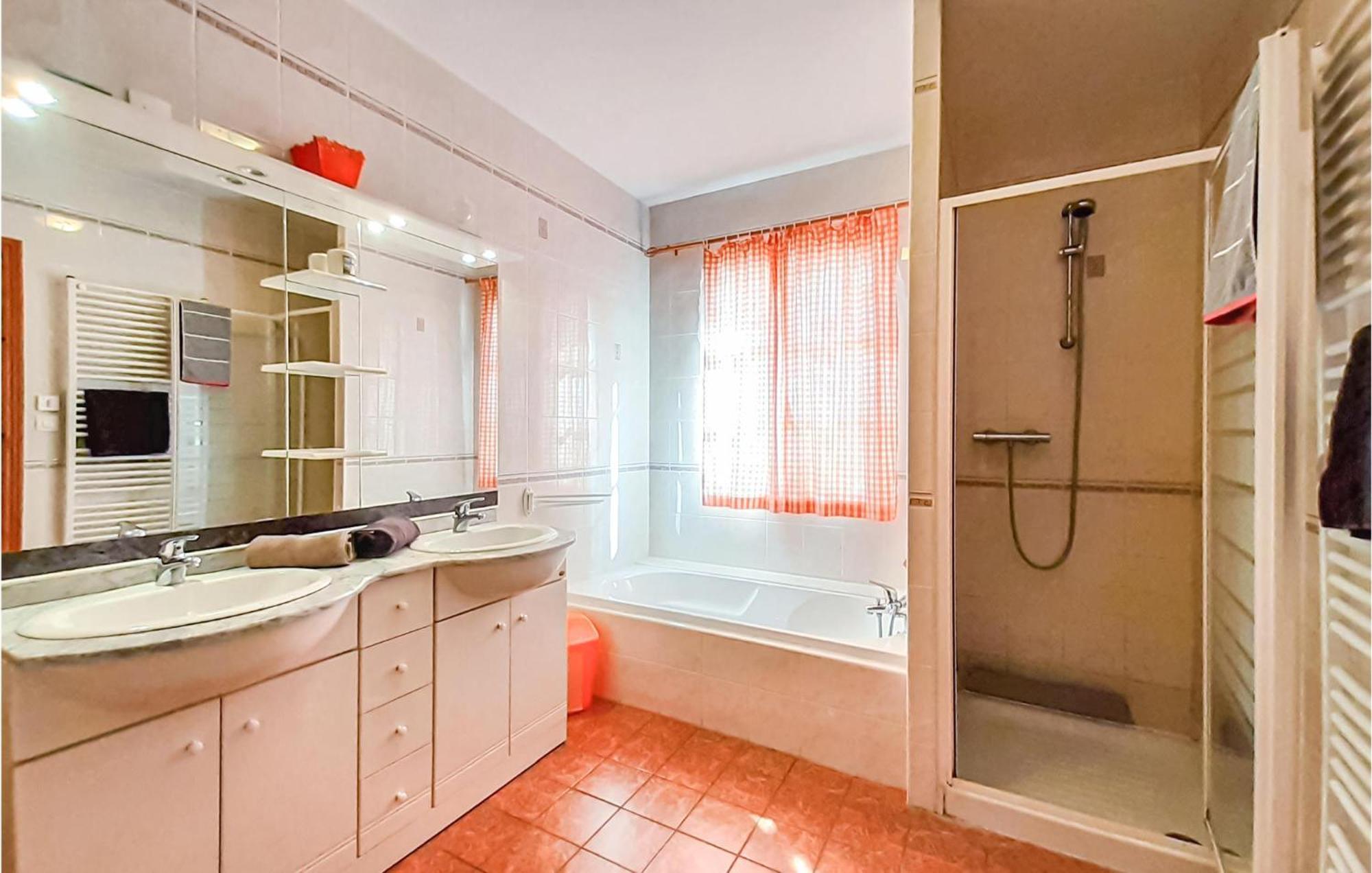 Gorgeous Apartment In Alette With Kitchenette חדר תמונה